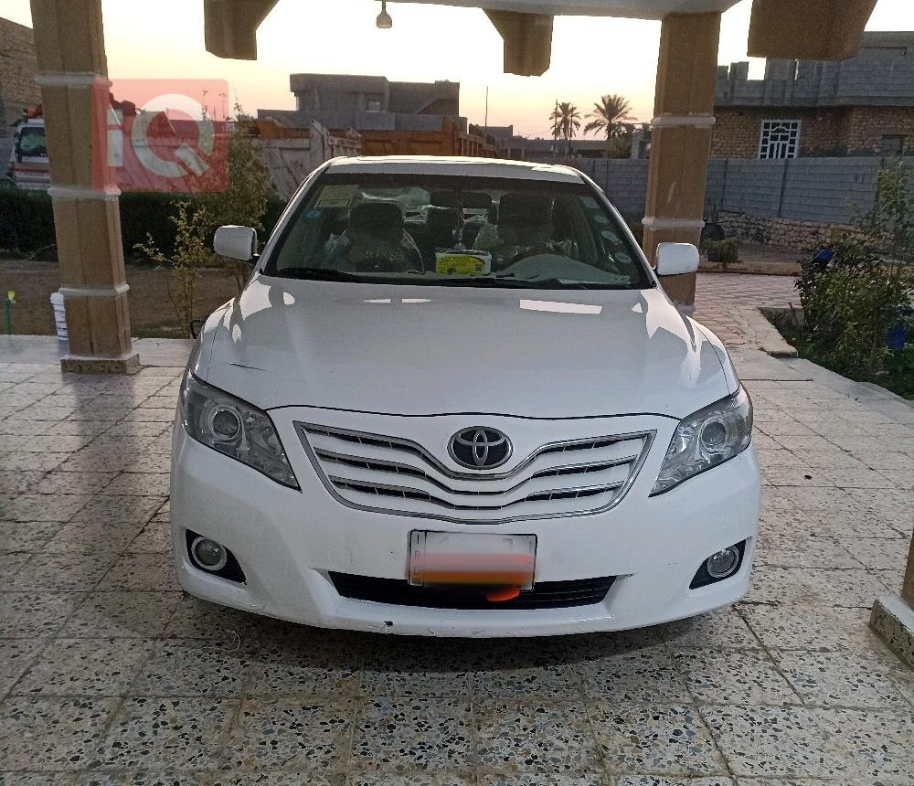 تۆیۆتا کامری